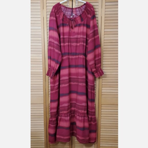 Terra And Sky Long Sleeve Peasant Tiered Maxi Dress 4X (28W-30W) - Picture 7 of 10